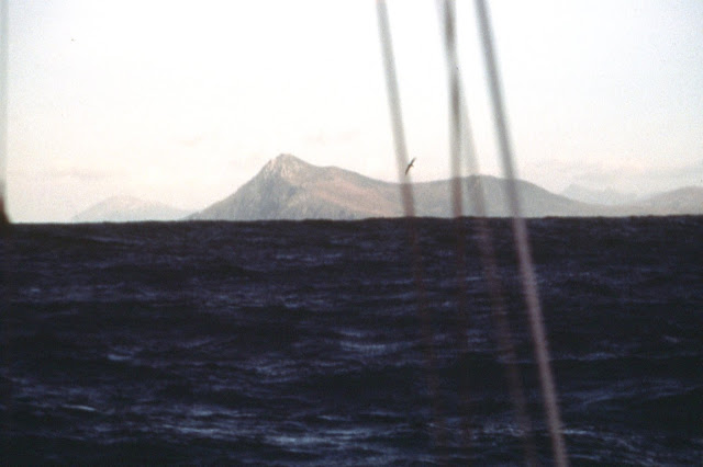 5BB47DBD-3E2D-4751-8295-4B270879B7E2